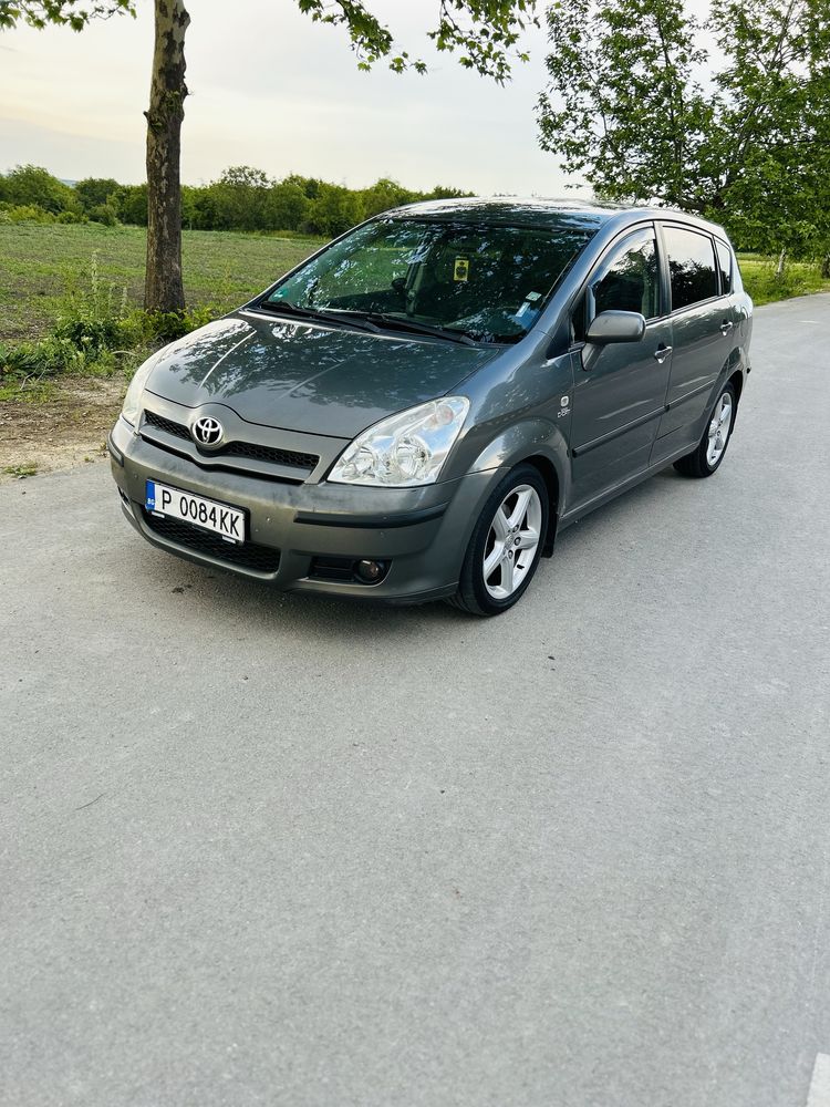 Toyota Corolla verso