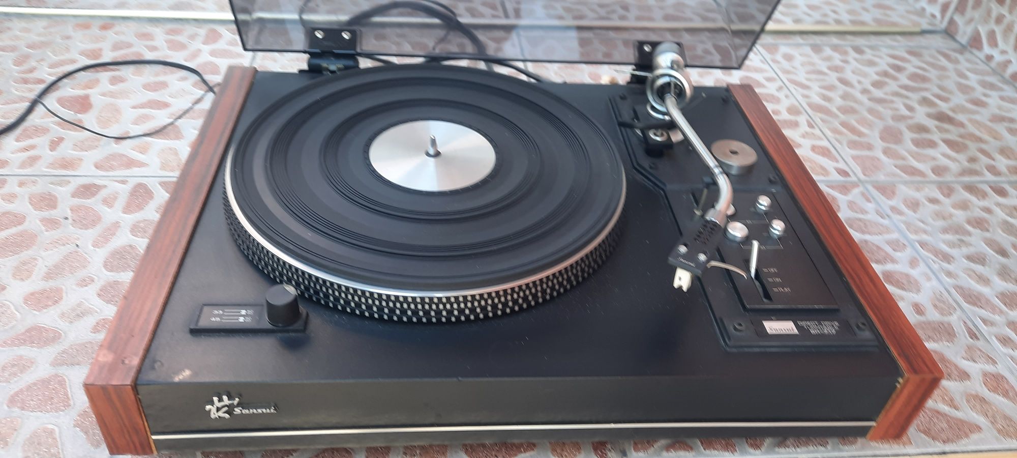 Грамофон Sansui SR717 Direct Drive