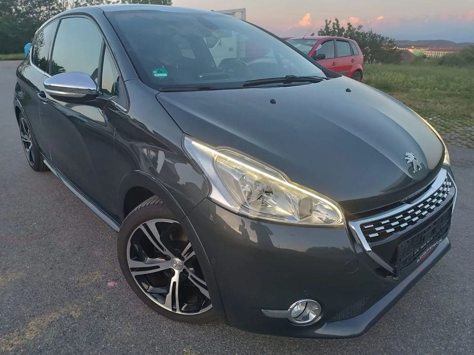Peugeot 208 GTI 1.6 THP 200 cai