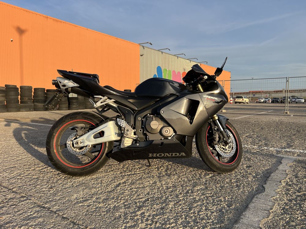 Honda cbr 600 rr