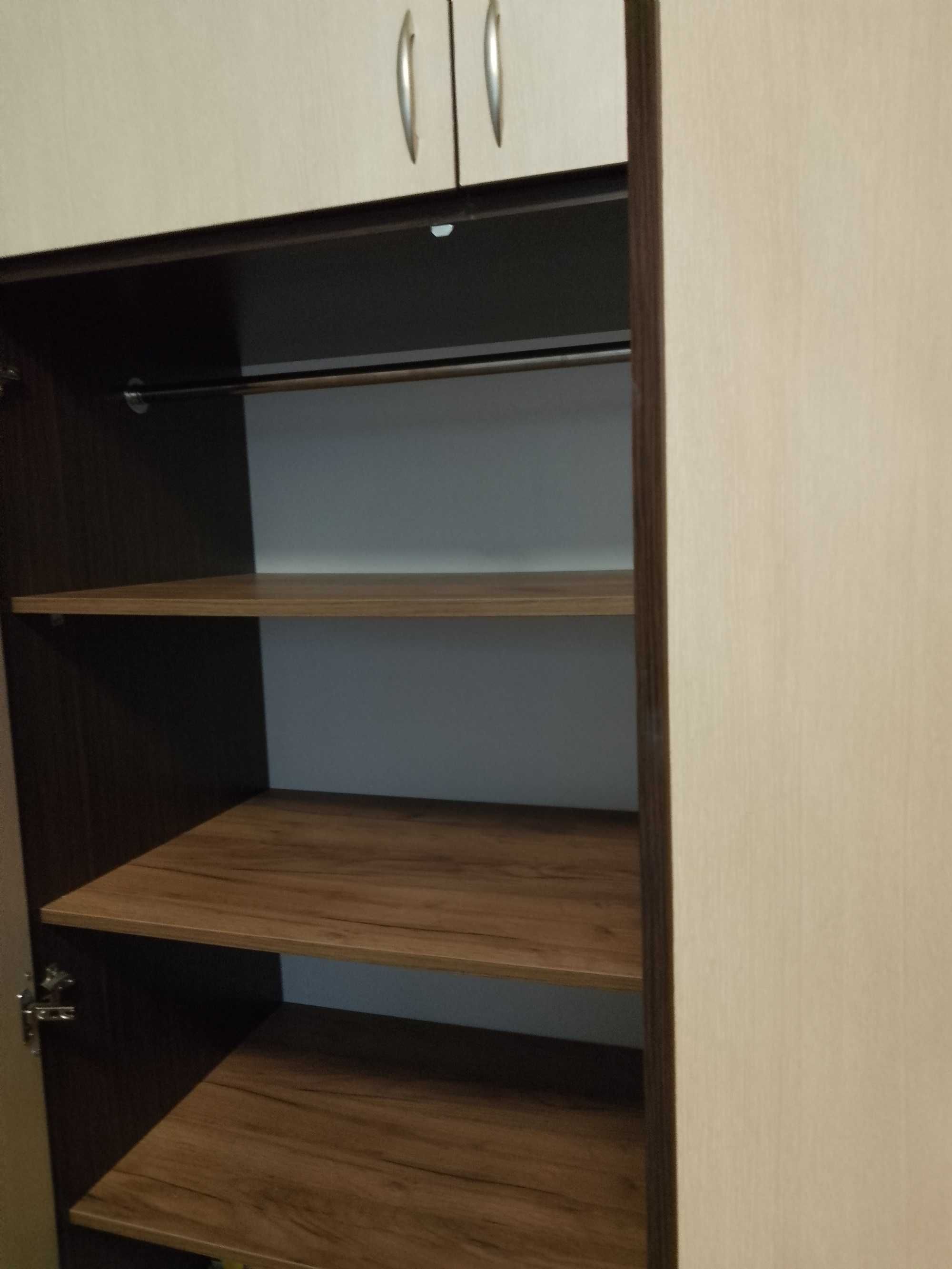 IKEA ГАРДЕРОБ шир. 180см. х височ. 230см.