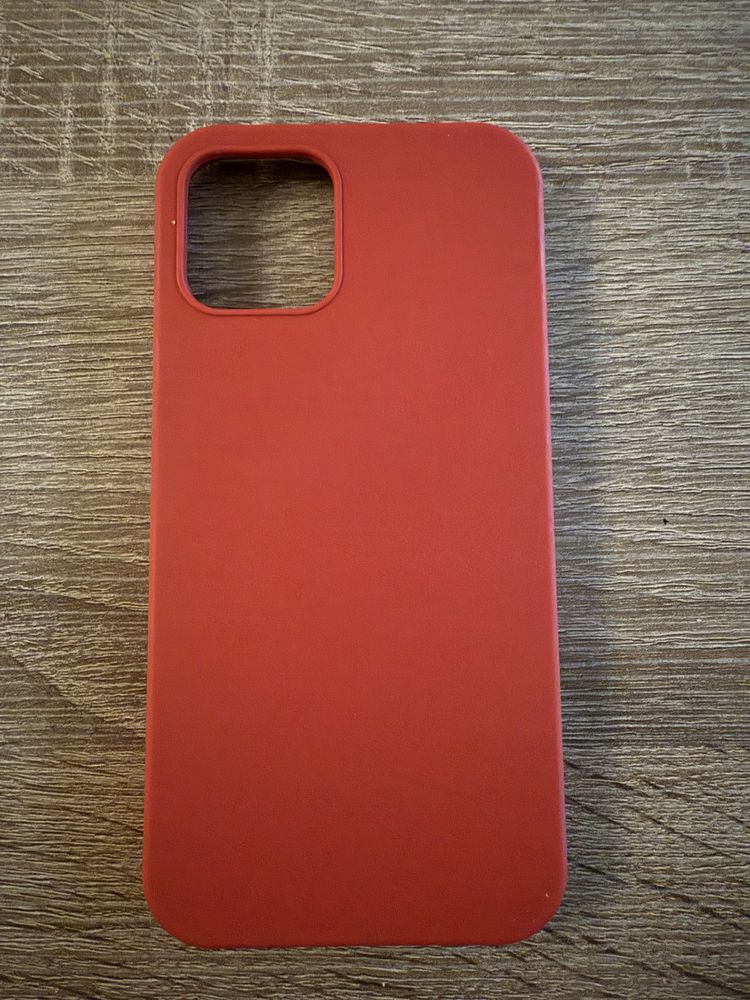 Кейсове за iPhone 12 PRO