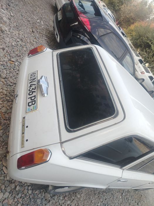 vaz 2102 sotiladi