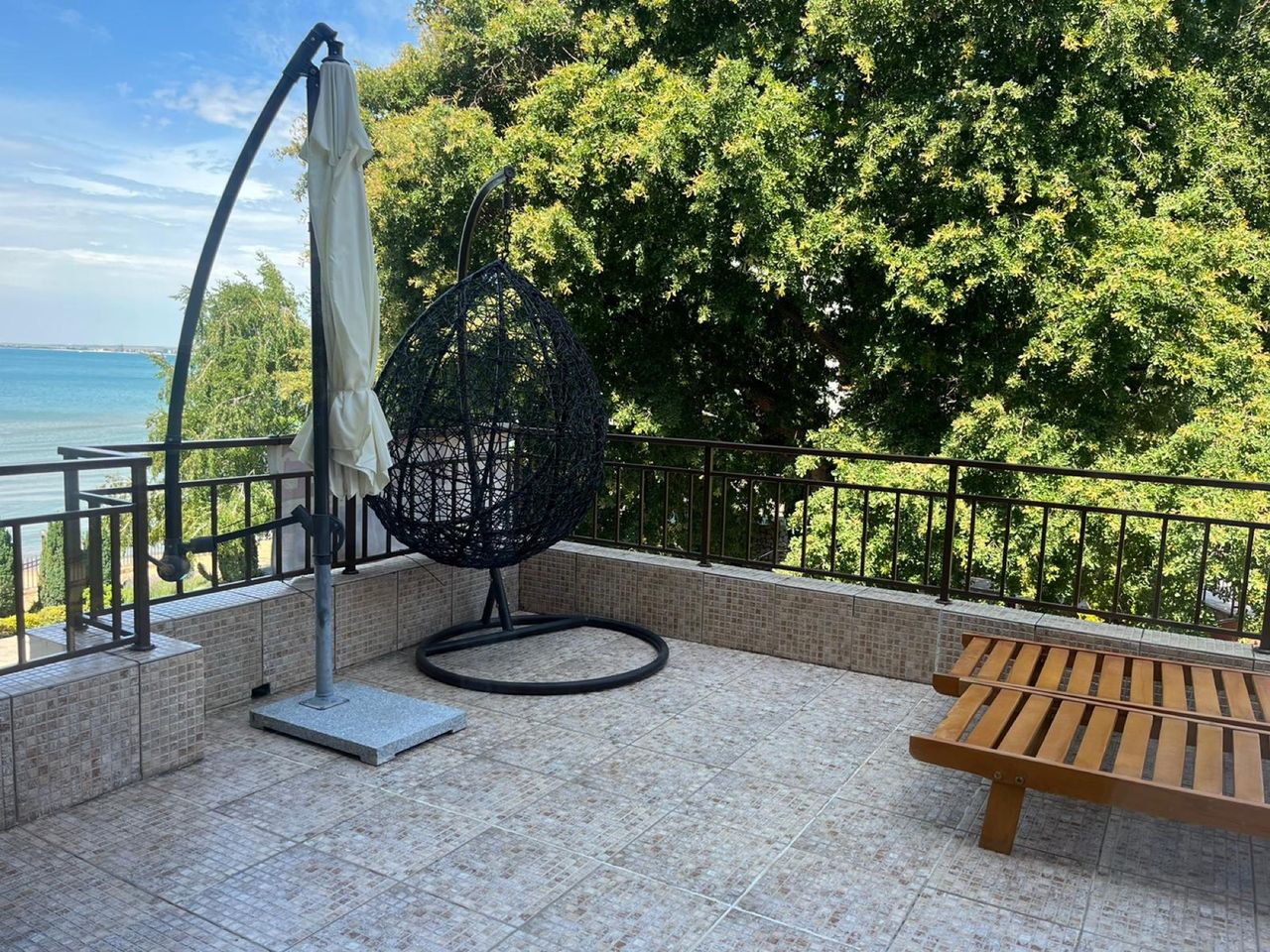 Продава се Тристаен апартамент в Свети Влас - 115 кв.м за 1261 €/кв.м - Снимка #20