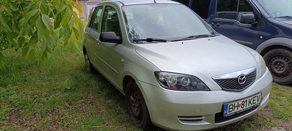 Vand mazda 2 din 2006