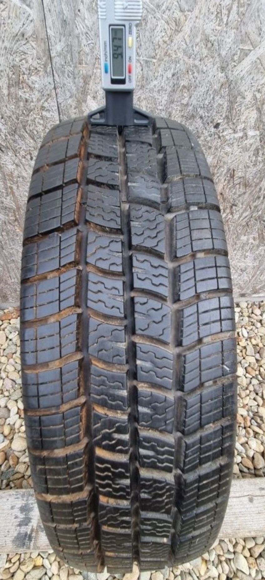 Anvelopa Vredestein Comtract2 185/75 R16C 104/102 M+S 205/75 R16C 110/