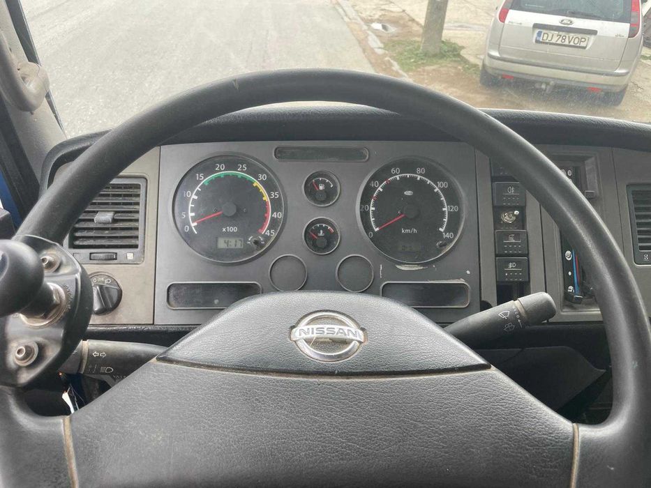 Vand Nissan Alteon