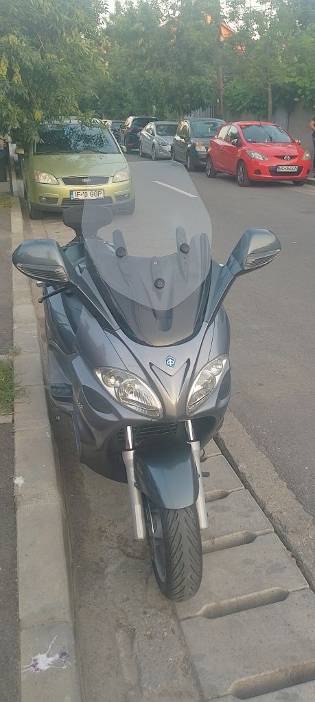Scuter Piaggio 200