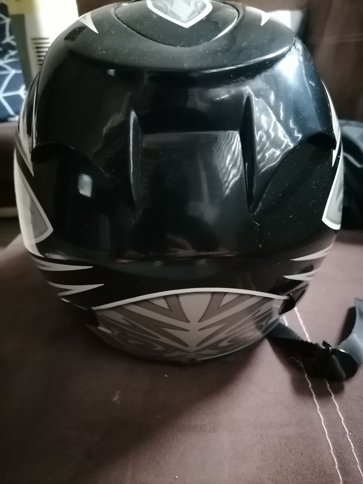 Каска Jix Helmets нова