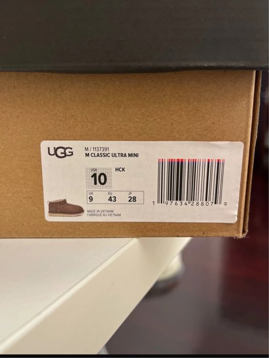 UGG Barbati marimea 43