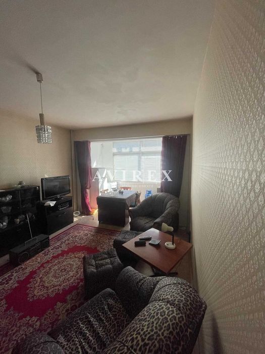 Продава се Двустаен апартамент в Пловдив, Кючук Париж - 48 кв.м за 1602 €/кв.м - Снимка #1