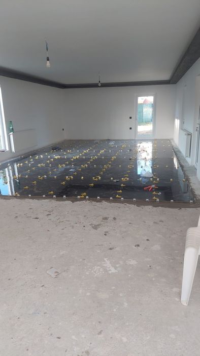 Echipa seriosa,executam lucrari in constructii. Insatalatii sanitare