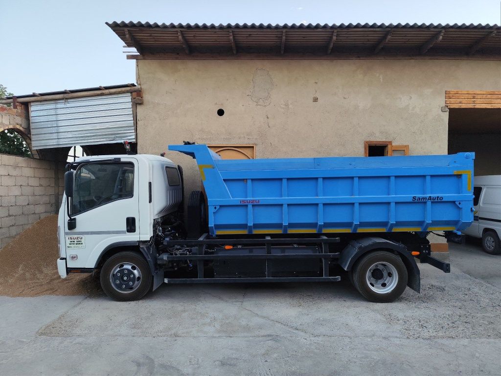 Isuzu samosval NPR 82L senji sotiladi