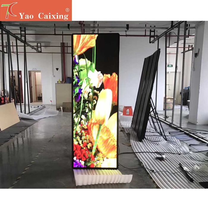 СУПЕР ЯРКИЙ LED ЭКРАН на колёсах для рекламы