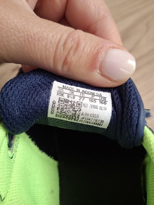 Adidas оригинални маратонки