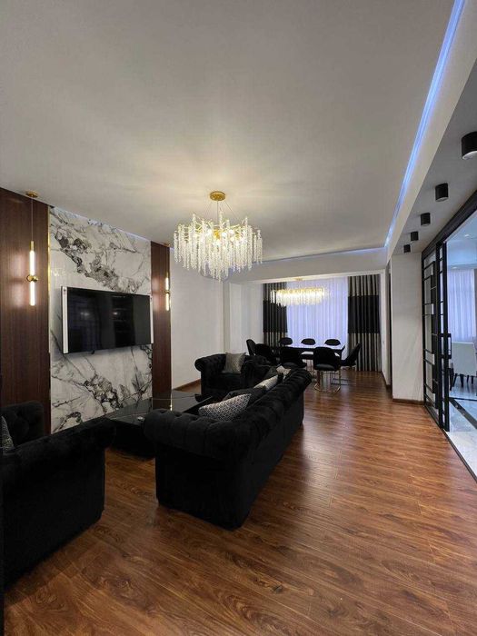 СДАЁТСЯ В АРЕНДУ КВАРТИРА в центре города ул.Чехова ) Срочно !!!