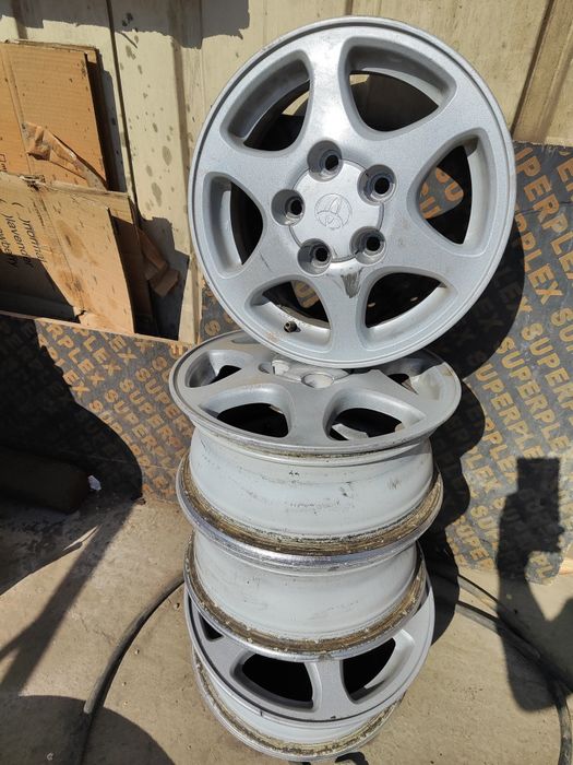 Продам диски на Toyota