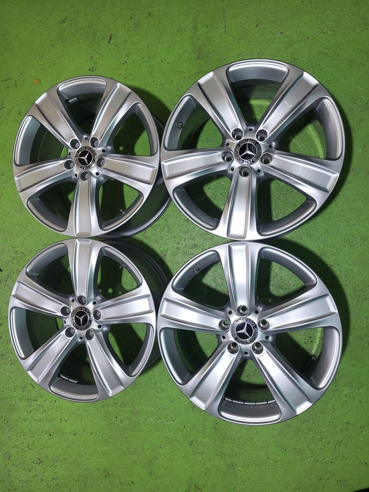 18 5x112 Mercedes E Class W213 W212 C Class GLC GLK 5х112