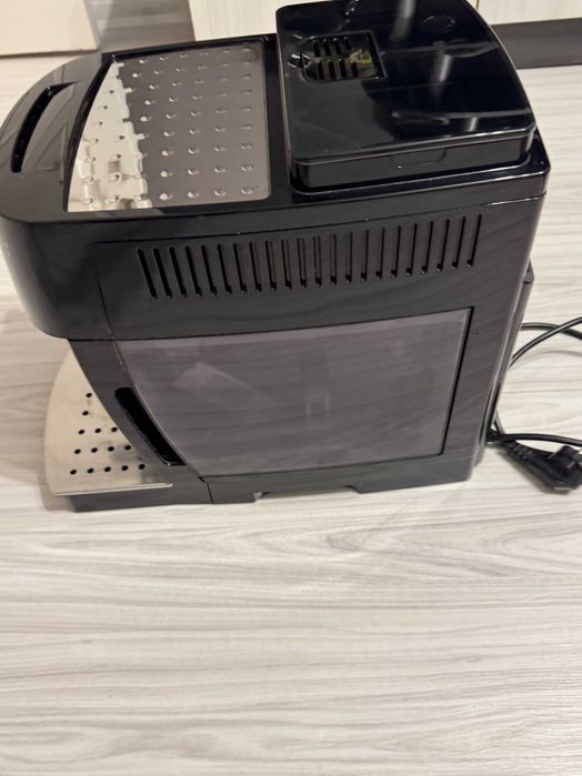 Кафе автомат Delonghi magnifica s