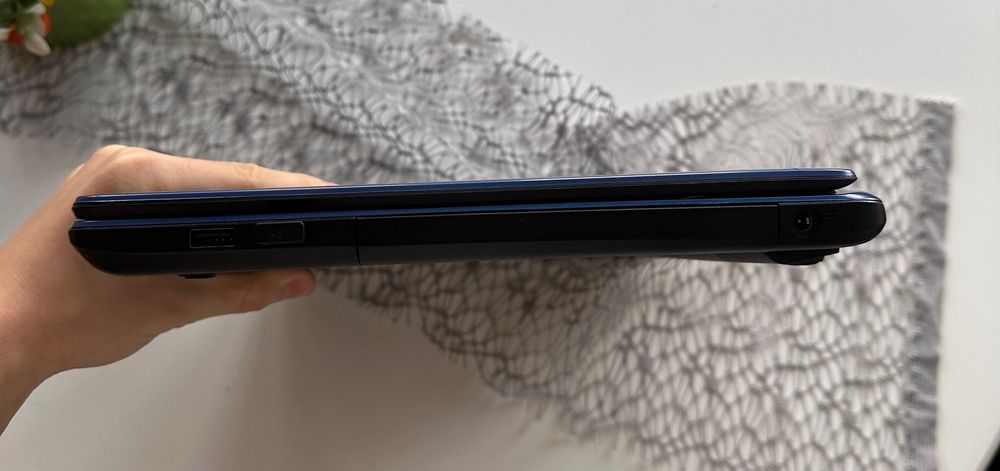 laptop acer albastru