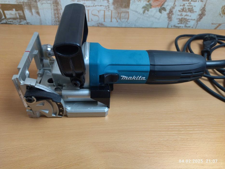 Ламельный фрезер Makita PJ7000J