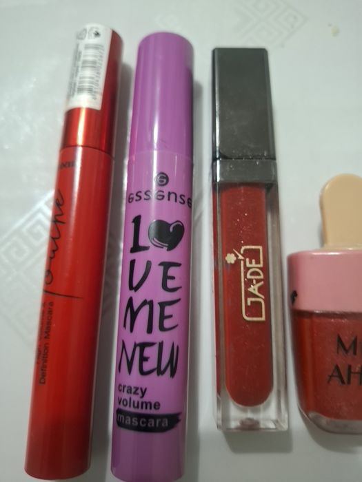 Продам косметику оригинал все 3000тг