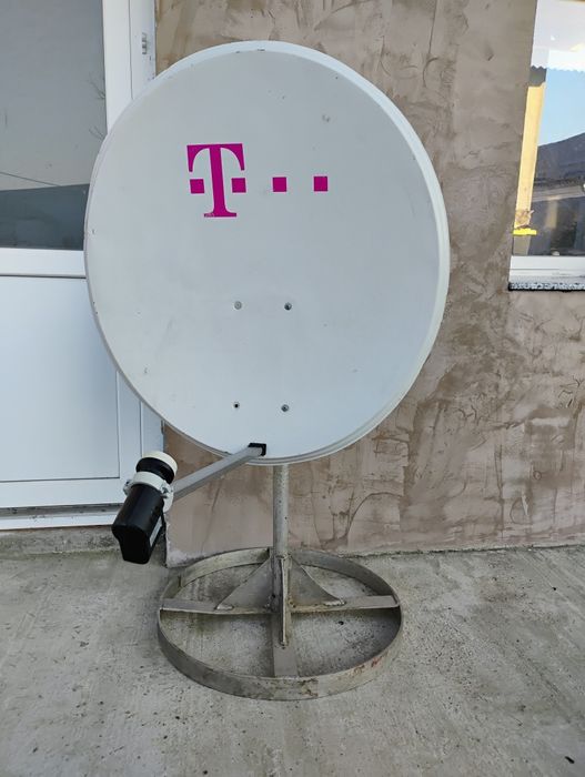 Vînd Antenă pentru Rulotă ...