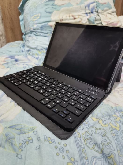 Продам планшет GT2000