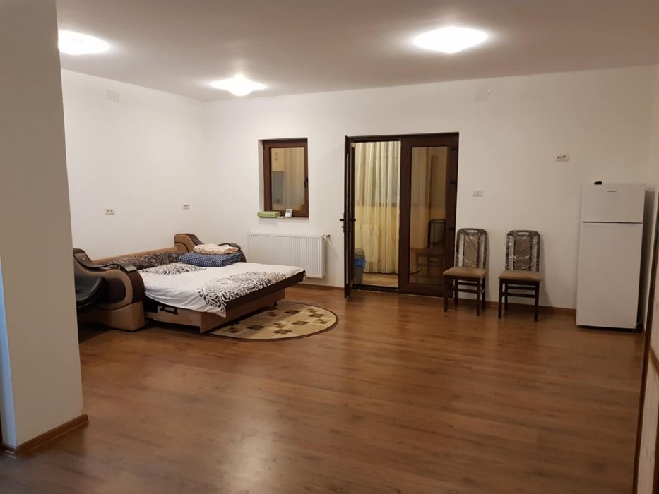 Garsoniera de inchiriat