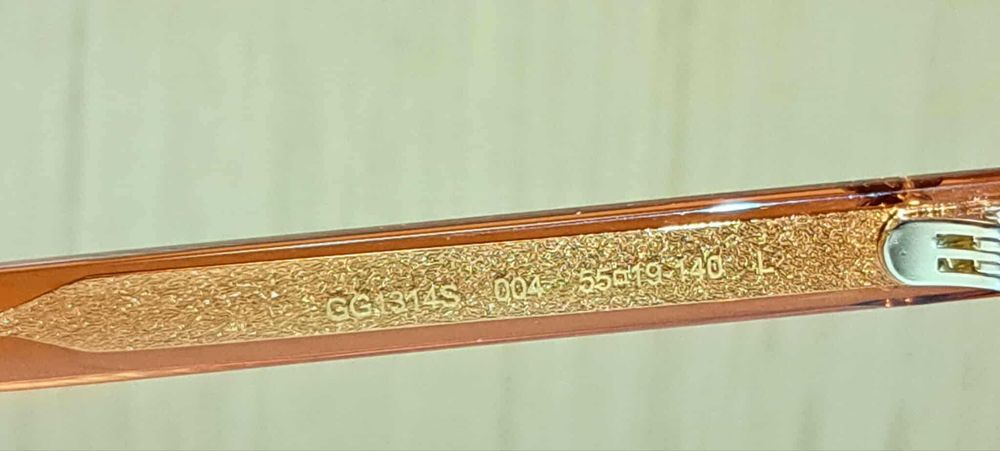 Ocatia ! Ochelarii soare pt Dama Gucci Italy produs nou cu eticheta