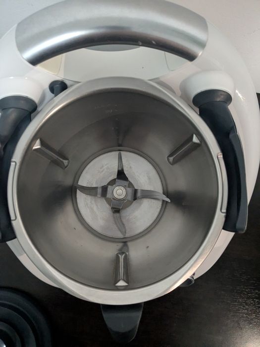 Thermomix TM5 – stare excelenta, utilizare personal! 2700 lei!