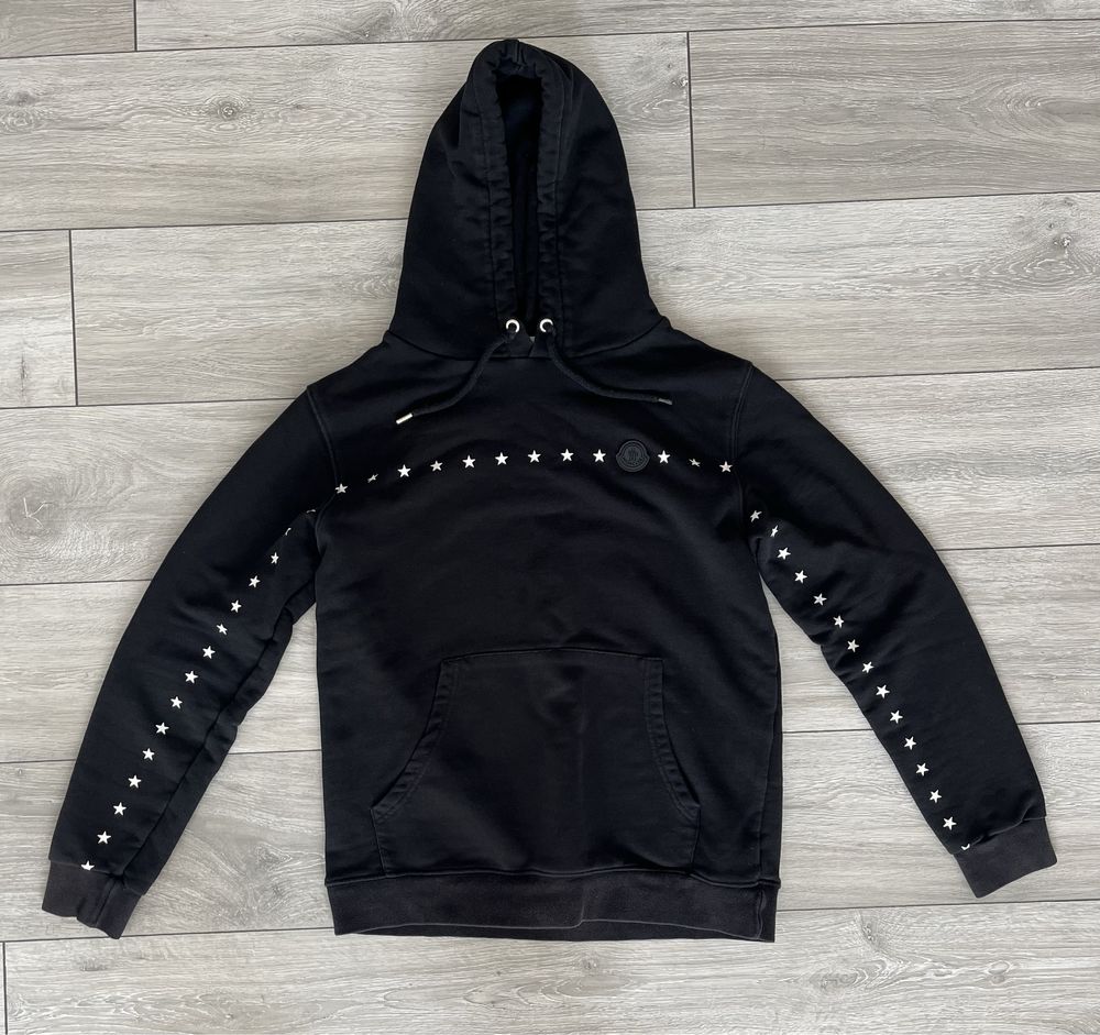 Мъжки суичър Moncler !