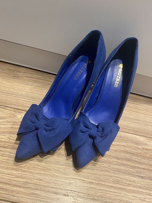 Pantofi noi stiletto albastri