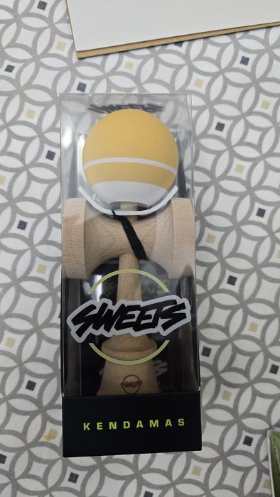 Kendama sweets broken shape