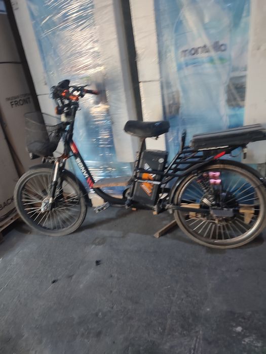 Verik sotiladi  xola yaxwi