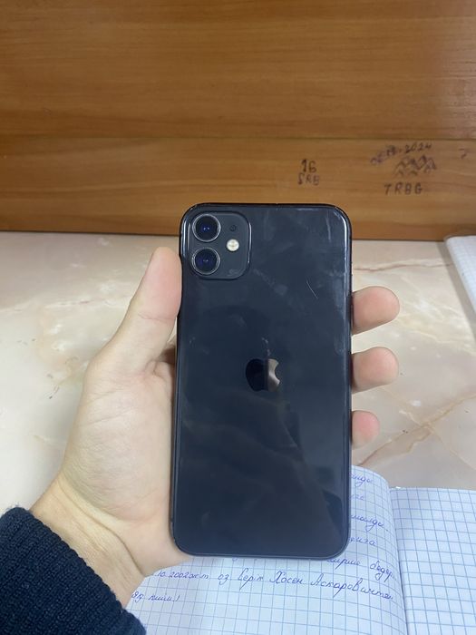 Продам Iphone 11