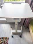 Birou cu inaltime reglabila, mobila, 600x520mm