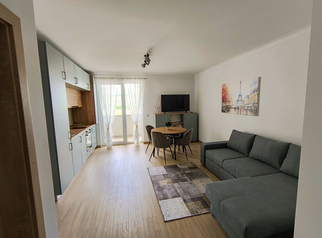 Apartament de închiriat- prima inchiriere