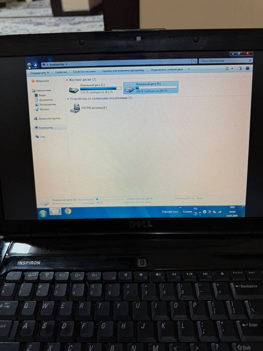 Срочно продаётся ноутбук в хорошем состояни