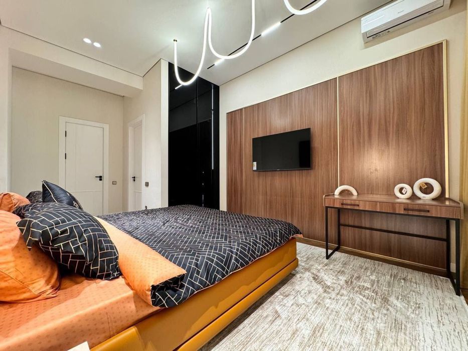 Продам ЖК Баракко ор. Гидрометцентр