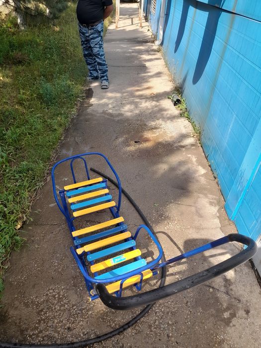 Продам сани двух местные очень хорошем состояни