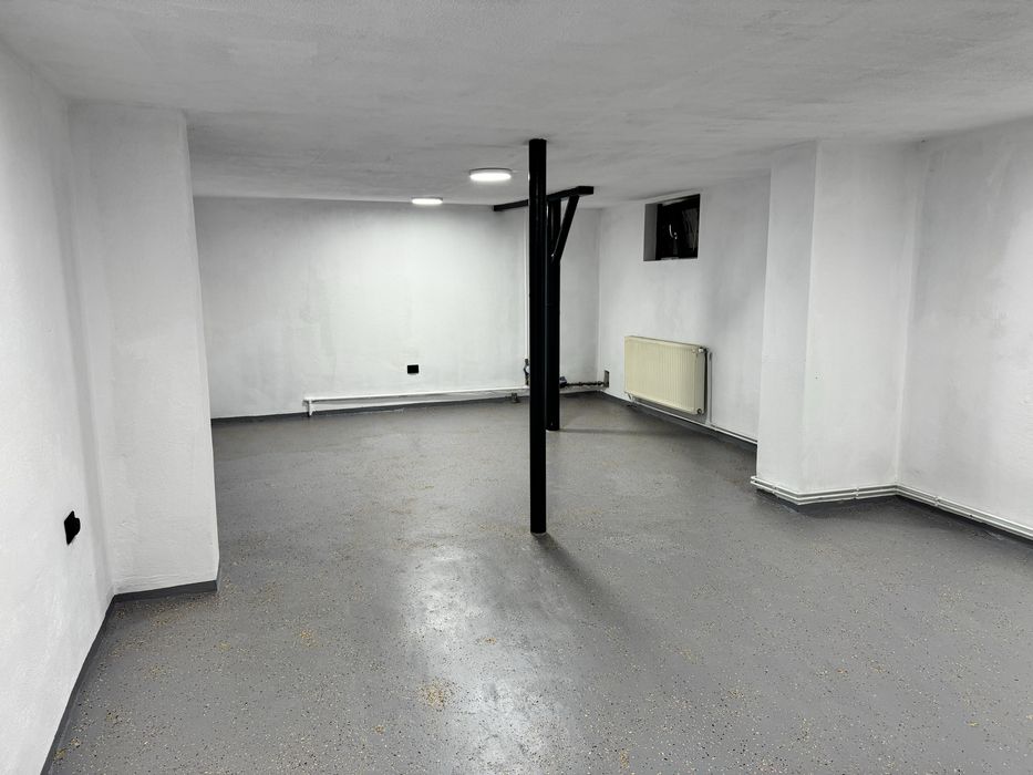 Spatiu comercial 65mp de inchiriat