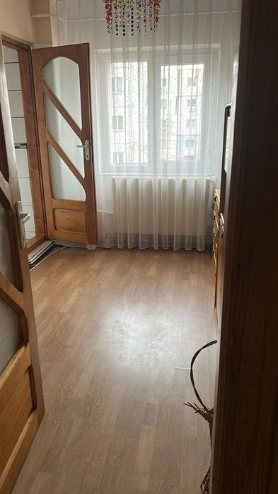 Vând apartament în orașul Filiasi, jud. Dolj