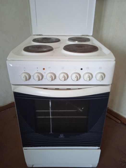 Продам электроплиту
