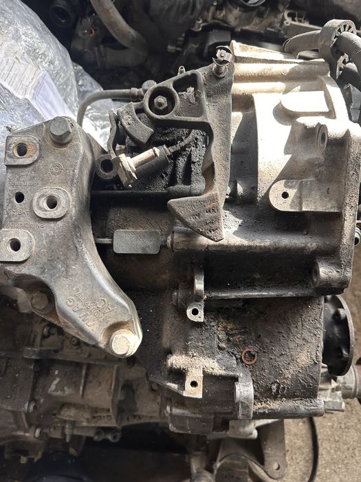 Скоростна  кутия голф 5 гти GVT / golf 5 gti