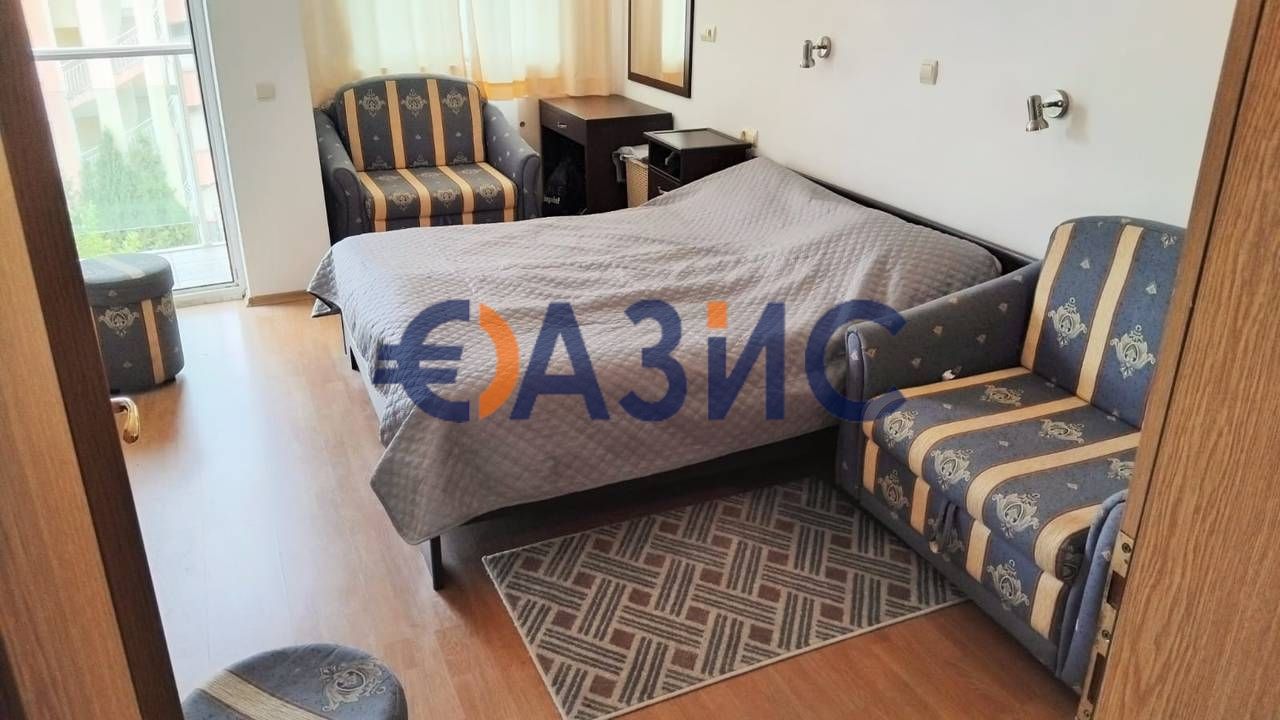 Продава се Двустаен апартамент в к.к. Слънчев бряг - 74 кв.м за 926 €/кв.м - Снимка #3