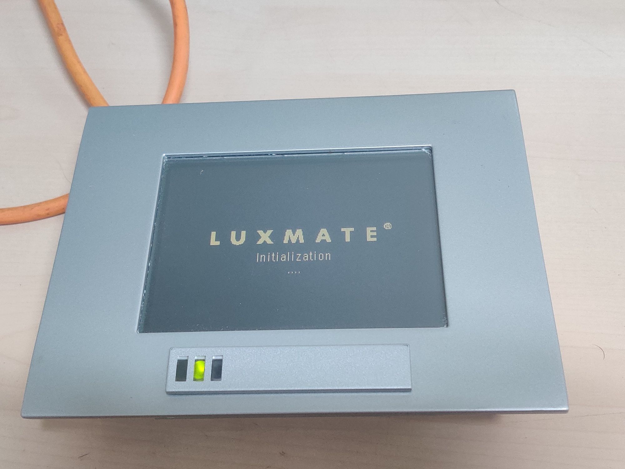 Luxmate / Zumtobel inteligent light control panel, touchscreen