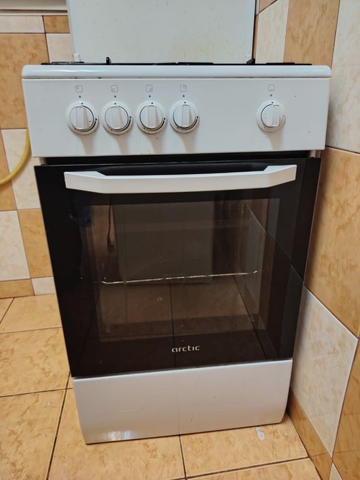 Vand Aragaz Arctic cuptor si 4 ochiuri