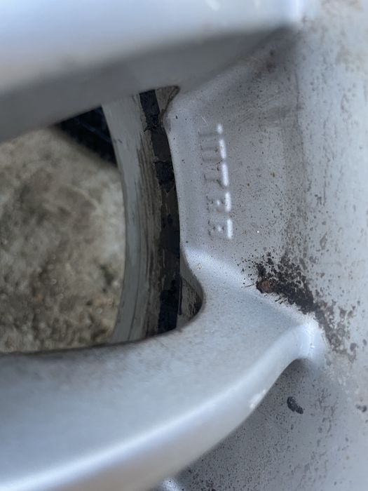 Лети джанти с гуми 225/50R17
