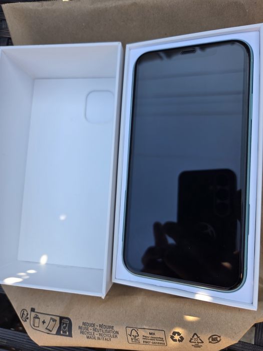 Iphone 11, 64 gb ca nou